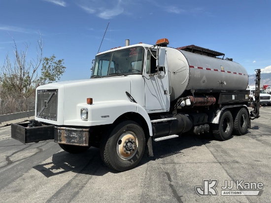 (Salt Lake City, UT) 1996 Volvo WG Oil Distributor Runs & Moves