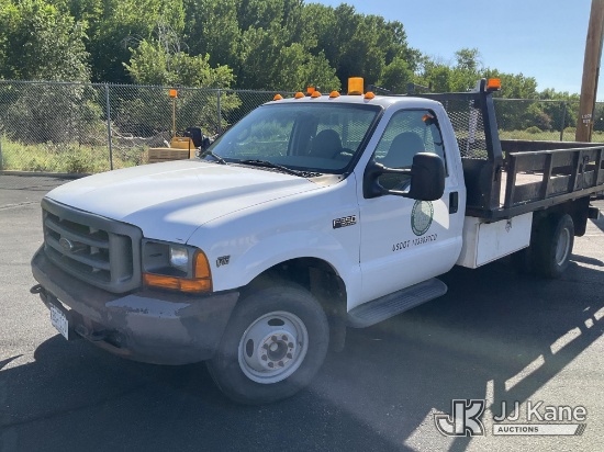 (Colorado Springs, CO) 2001 Ford F-350 SD Flatbed Truck, Western Mule Model 210-DC P10 Series crane,