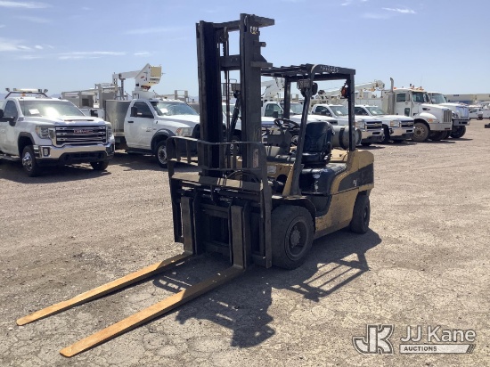 (Phoenix, AZ) 2008 Cat P7000 Pneumatic Tired Forklift Runs, Moves & Operates
