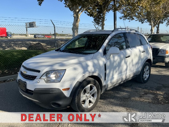 (Dixon, CA) 2014 Chevrolet Captiva Sport 1LS FWD 4-Door Sport Utility Vehicle Runs & Moves) (No Smog