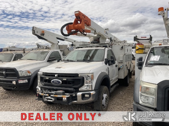 (Dixon, CA) Altec AT40G, Articulating & Telescopic Bucket Truck mounted behind cab on 2020 Ford F-55