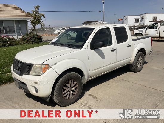 (Dixon, CA) 2016 Nissan Frontier Crew-Cab Pickup Truck Runs & Moves) (Dash Warning Indicators On