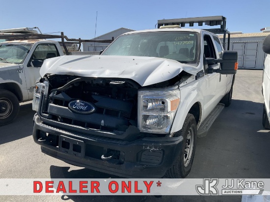 (Dixon, CA) 2016 Ford F-250 SD Crew-Cab Pickup Truck Runs & Moves)(Conditions Unknown, Collision Iss