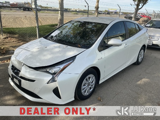 (Dixon, CA) 2018 Toyota Prius 4-Door Hatch Back Runs & Moves)(Collision Issues-Major Body Damage
