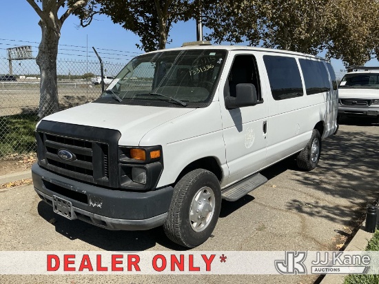 (Dixon, CA) 2010 Ford Econoline Passenger Van Runs & Moves) (Dash Warning Indicators On-Airbag Light