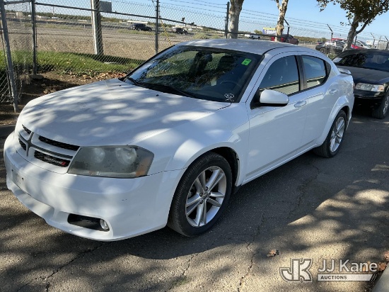 (Dixon, CA) 2014 Dodge Avenger SXT 4-Door Sedan Runs & Moves