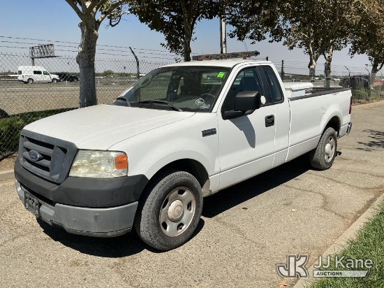 (Dixon, CA) 2005 Ford F-150 Pickup Truck Runs & Moves