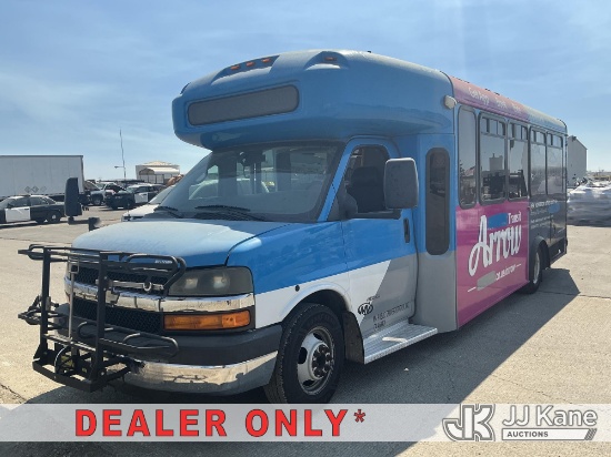 (Dixon, CA) 2014 Chevrolet Express G4500 Passenger Bus Runs & Moves)(Steering System Non-Operational