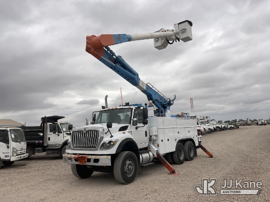 (Dixon, CA) Altec AM55, Over-Center Material Handling Bucket Truck center mounted on 2013 Internatio