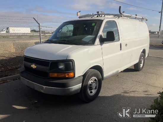 (Dixon, CA) 2014 Chevrolet Express 2500 Cargo Cargo Van Runs & Moves