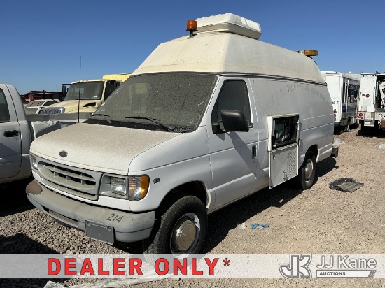 (Dixon, CA) 2000 Ford Econoline E350 Super Duty Extended Cargo Van Not Running, Conditions Unknown,