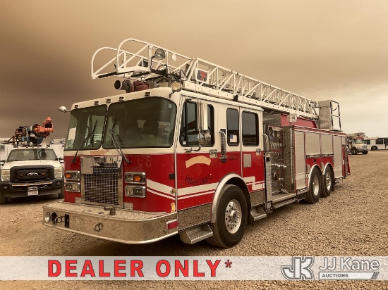 (Dixon, CA) 1998 Spartan Firetruck T/A Ladder/Fire Truck Runs & Moves, Upper Operates)( Interior Def