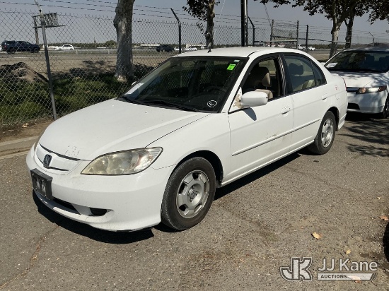 (Dixon, CA) 2004 Honda Civic Hybrid 4-Door Sedan Runs & Moves