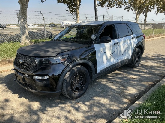 (Dixon, CA) 2020 Ford Explorer Police 4-Door Sport Utility Vehicle Runs & Moves)(Dash Warning Indica