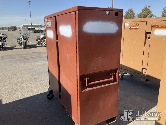 (Dixon, CA) Jobox Toolbox (Used) NOTE: This unit is being sold AS IS/WHERE IS via Timed Auction and