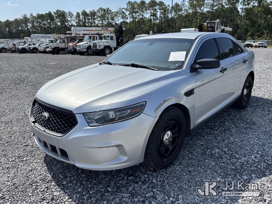 (Hammond, LA) 2015 Ford Taurus Police 4-Door Sedan Runs & Moves) (Dash Warning Indicator On, Interio
