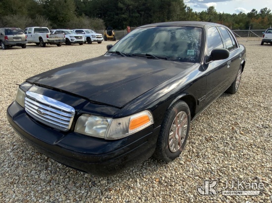 (Hammond, LA) 2008 Ford Crown Victoria 4-Door Sedan Runs & Moves) (Dash Warning Indicators On