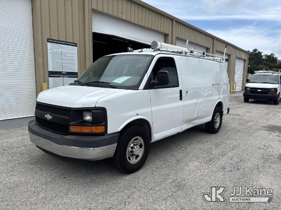 (West Palm Beach, FL) 2014 Chevrolet Express G2500 Cargo Van Runs & Moves) (FL Residents Purchasing