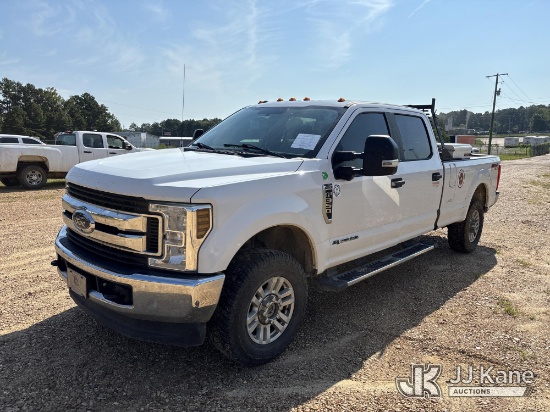 (Jackson, MS) 2018 Ford F-350 SD Crew-Cab Pickup Truck Runs & Moves, Dash Warning Indicators On
