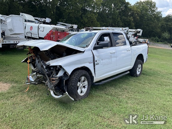 (Kodak, TN) 2020 RAM 1500 Classic Crew-Cab Pickup Truck Not Running, Condition Unknown) (Collision I