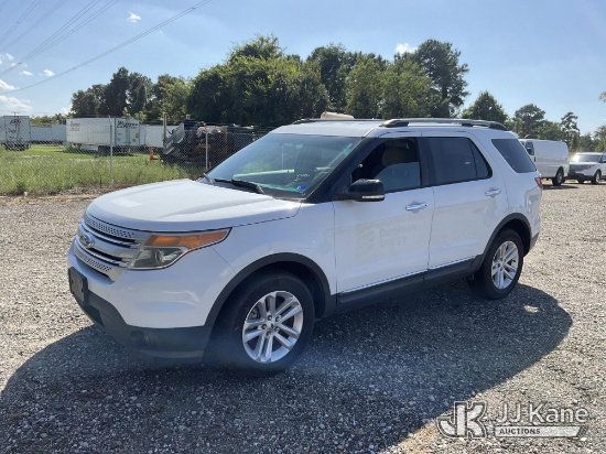 (Chester, VA) 2013 Ford Explorer 4X4 4-Door Sport Utility Vehicle Runs & Moves) (Exterior Defects-Tr