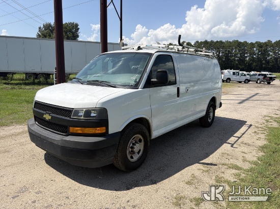 (Florence, SC) 2018 Chevrolet Express G2500 Cargo Van Runs & Moves) (Dash Warning Indicator On