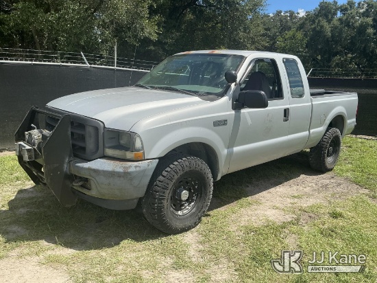 (Tampa, FL) 2004 Ford F250 4x4 Extended-Cab Pickup Truck, State of Florida Unit Runs & Moves, Winch