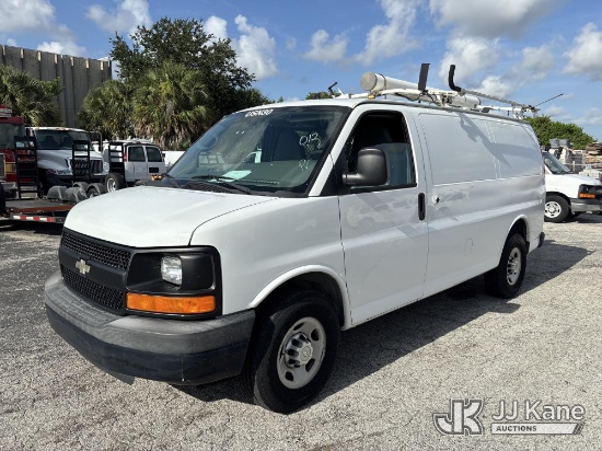 (West Palm Beach, FL) 2013 Chevrolet Express G2500 Cargo Van Runs & Moves) (FL Residents Purchasing