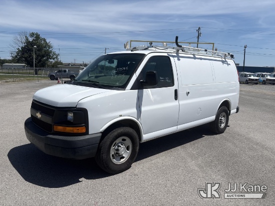 (Lebanon, TN) 2017 Chevrolet Express G2500 Cargo Van Runs & Moves) (Dash Warning Indicators On