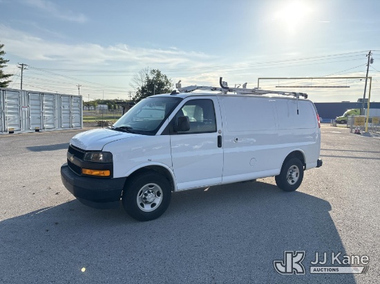 (Lebanon, TN) 2018 Chevrolet Express G2500 Cargo Van Runs & Moves
