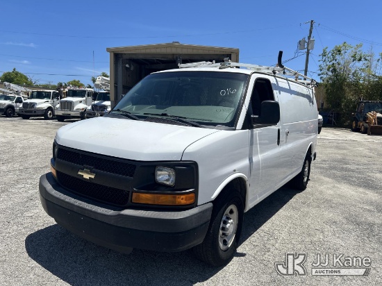 (West Palm Beach, FL) 2016 Chevrolet Express G2500 Cargo Van Runs & Moves) (FL Residents Purchasing