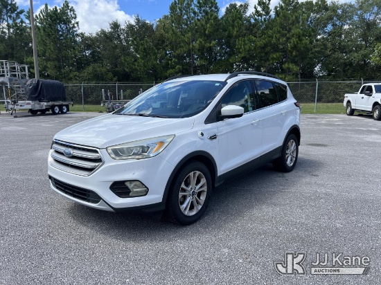 (Milton, FL) 2017 Ford Escape SE 4-Door Sport Utility Vehicle Runs & Moves)(FL Residents Purchasing