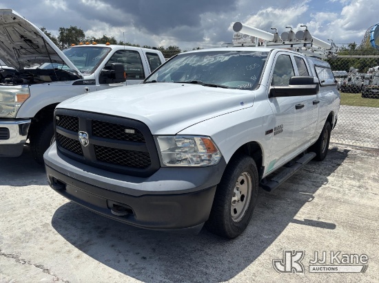 (Riviera Beach, FL) 2016 Ram 1500 4x4 Extended-Cab Pickup Truck Not Running, Condition Unknown) (Das