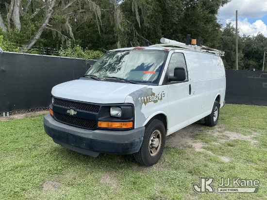 (Tampa, FL) 2011 Chevrolet Express G2500 Cargo Van Runs & Moves )(FL Residents Purchasing Titled Ite