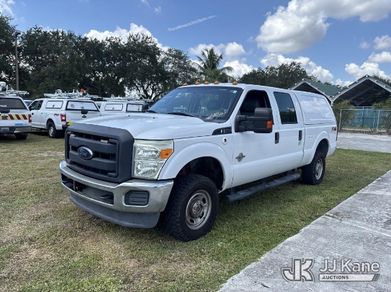 (Riviera Beach, FL) 2015 Ford F250 4x4 Crew-Cab Pickup Truck Runs & Moves) (Dash Warning Indicators