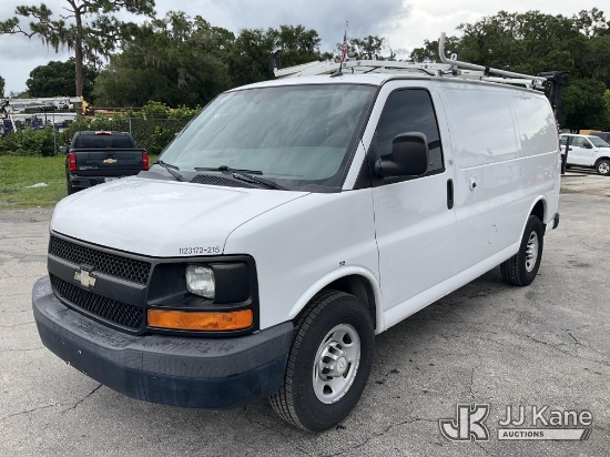 (Ocala, FL) 2015 Chevrolet Express G2500 Cargo Van Runs & Moves) (Dash Warning Indicators On