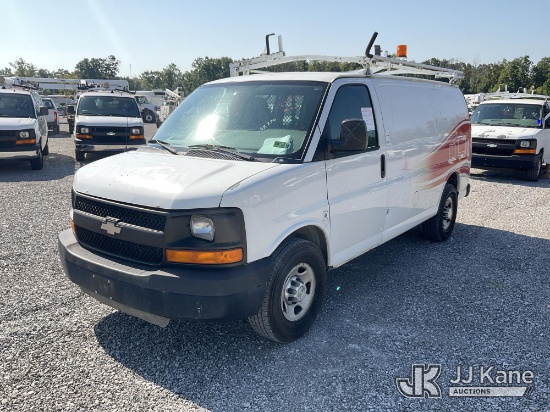 (Verona, KY) 2012 Chevrolet Express 2500 Cargo Van Runs & Moves) (Windshield Deficiencies, Corrosion