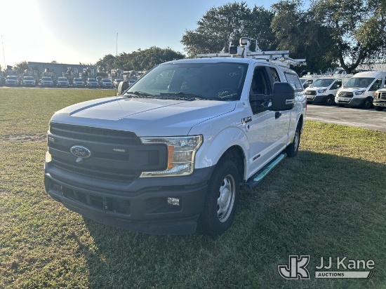 (Riviera Beach, FL) 2018 Ford F150 Extended-Cab Pickup Truck Runs & Moves) (Seller States: Transmiss