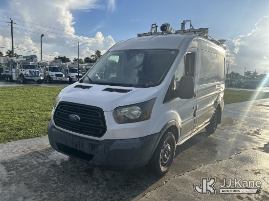 (Riviera Beach, FL) 2015 Ford Transit-250 Cargo Van Runs & Moves) (Dash Warning Indicators On) (FL R