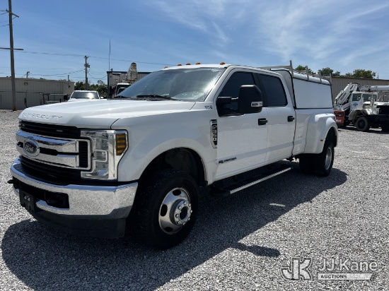 (Chattanooga, TN) 2019 Ford F350 4x4 Crew-Cab Dual Wheel Pickup Truck Runs & Moves