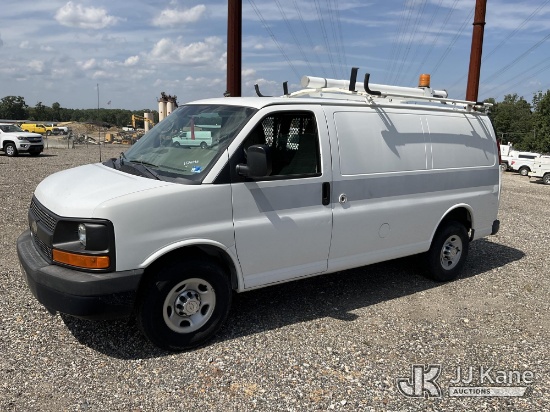 (Chester, VA) 2011 Chevrolet Express 2500 Cargo Van Runs & Moves) (Dash Warning Indicator Light On)
