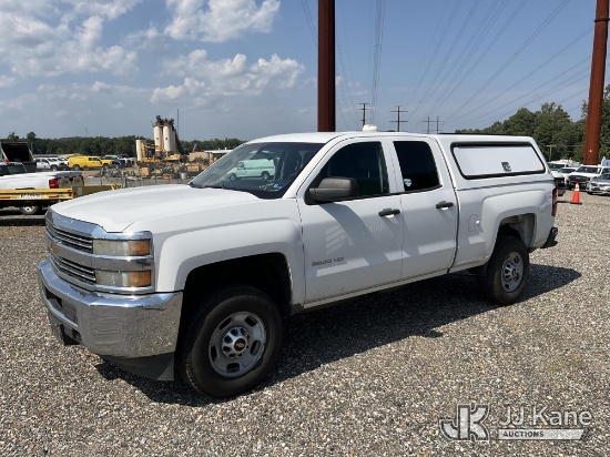 (Chester, VA) 2015 Chevrolet Silverado 2500HD 4X4 Extended-Cab Pickup Truck Runs & Moves) (Exterior
