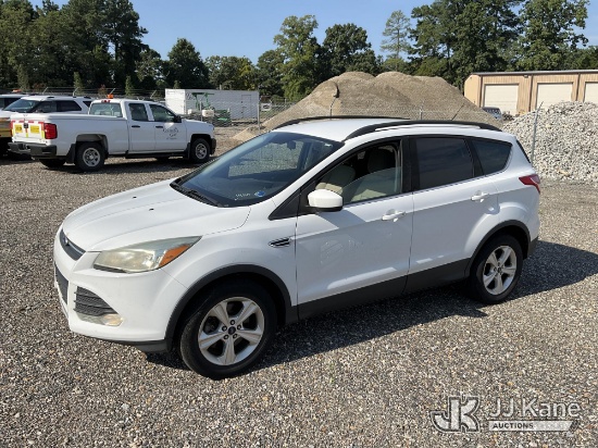 (Chester, VA) 2015 Ford Escape 4x4 4-Door Sport Utility Vehicle Runs & Moves) (Dash Warning Indicato