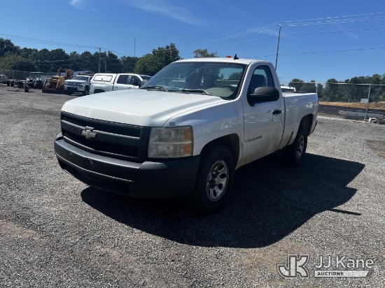 (Albertville, AL) 2007 Chevrolet Silverado 1500 Pickup Truck, (Co-op Owned) Runs & Moves) (Dash Warn