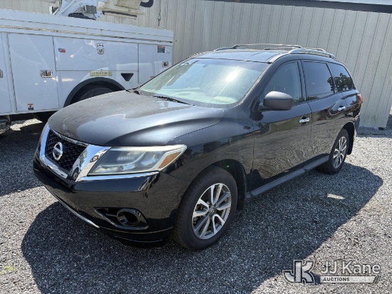 (Albertville, AL) 2013 Nissan Pathfinder 4-Door Sport Utility Vehicle Runs & Moves