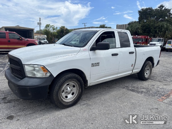 (West Palm Beach, FL) 2018 RAM 1500 Extended-Cab Pickup Truck Runs & Moves) (Dash Warning Indicators