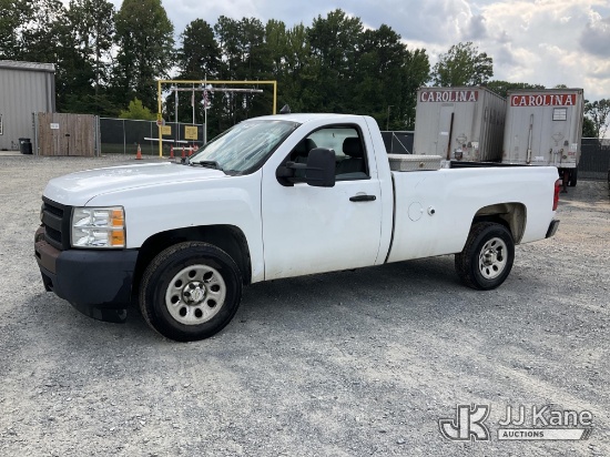 (China Grove, NC) 2013 Chevrolet Silverado 1500 Pickup Truck Runs & Moves) (Dash Warning Indicator O