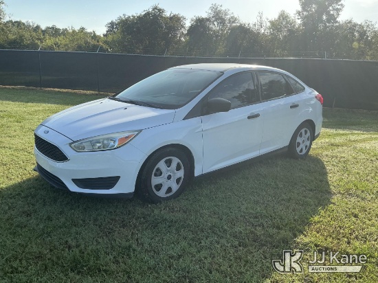 (Tampa, FL) 2016 Ford Focus S 4-Door Sedan, State of Florida Unit Runs & Moves)(FL Residents Purchas