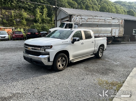 (Kodak, TN) 2019 Chevrolet Silverado 1500 Crew-Cab Pickup Truck Runs & Moves) (Dash Warning Indicato