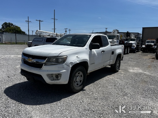 (Chattanooga, TN) 2015 Chevrolet Colorado 4x4 Extended-Cab Pickup Truck Runs & Moves